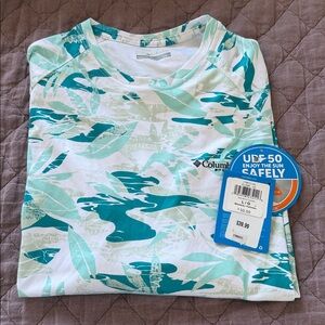 Columbia Women’s PFG White Sun Shirt with Teal and Mint Green Leaf Print